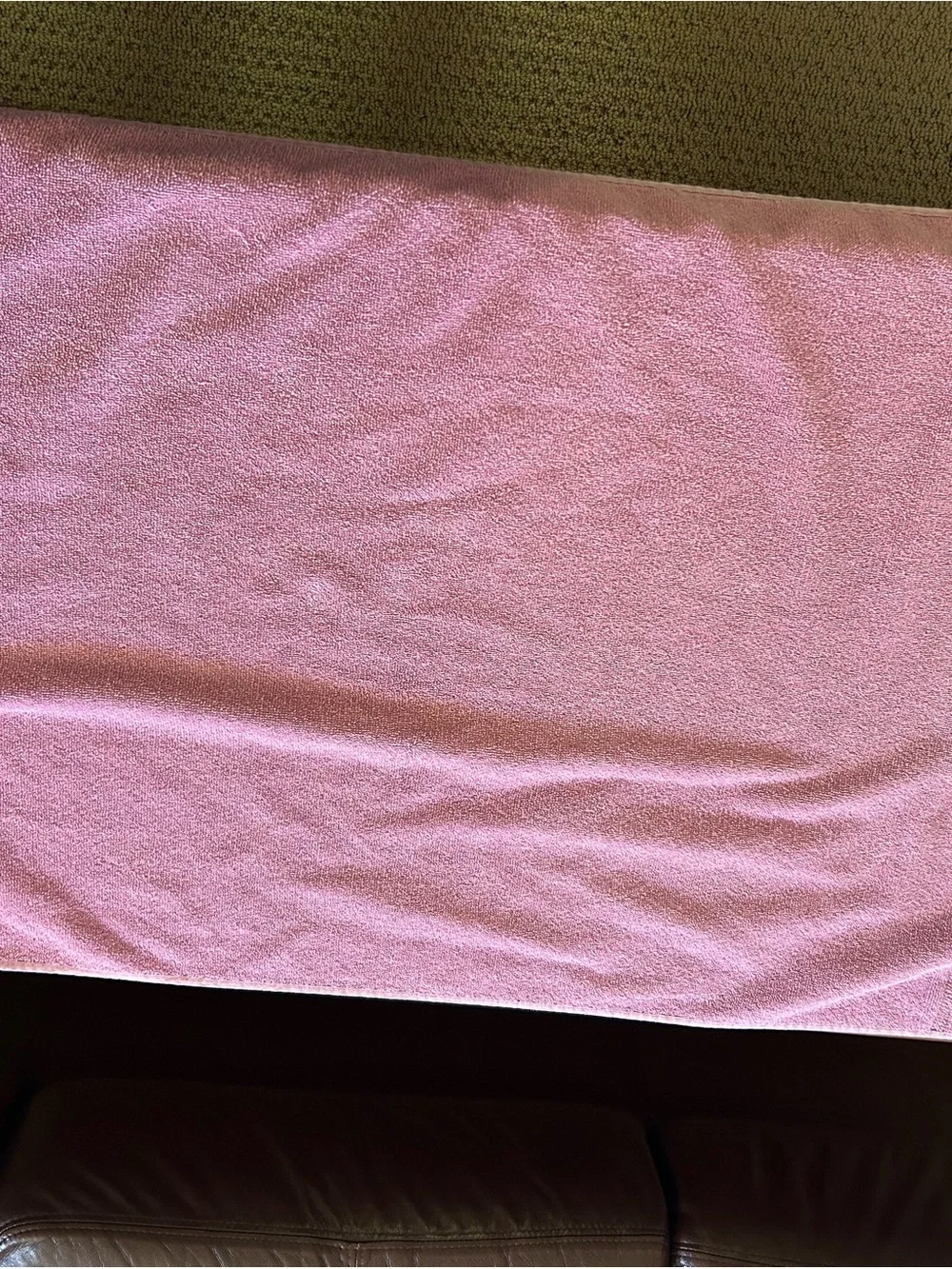 Vtg. Cannon Royal Family Pink Shell-Embossed Bath Towels - Set of 3 23” x 43”